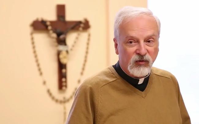 Fr. Billy Huete, SJ teaching Meet Master Ignatius Fr. Billy Huete, SJ teaching Meet Master Ignatius